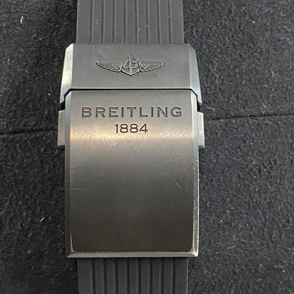 Breitling Navitimer Black Steel 46mm Automatic - Picture 5 of 5